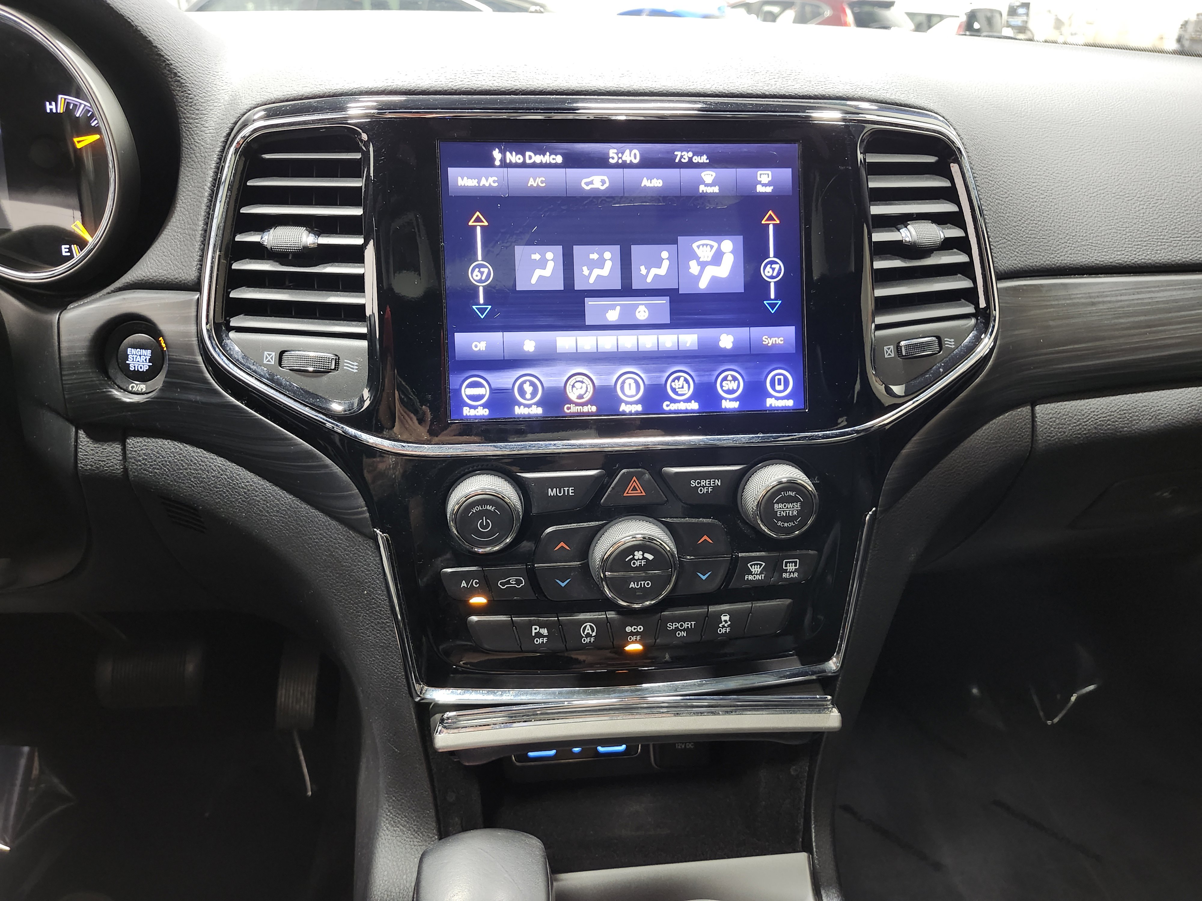 Used 2019 Jeep Grand Cherokee Altitude image 33