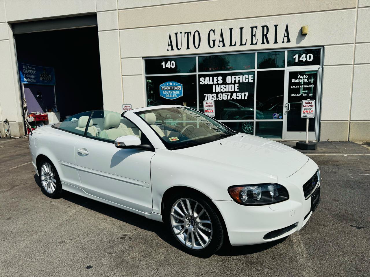 Used 2009 Volvo C70 T5 FWD image 34