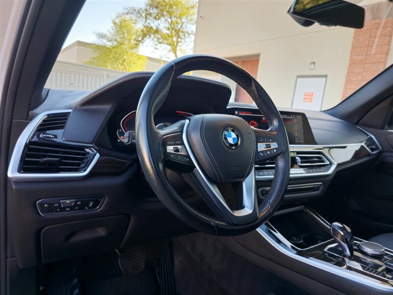 Used 2019 BMW X5 xDrive40i AWD/4WD image 17