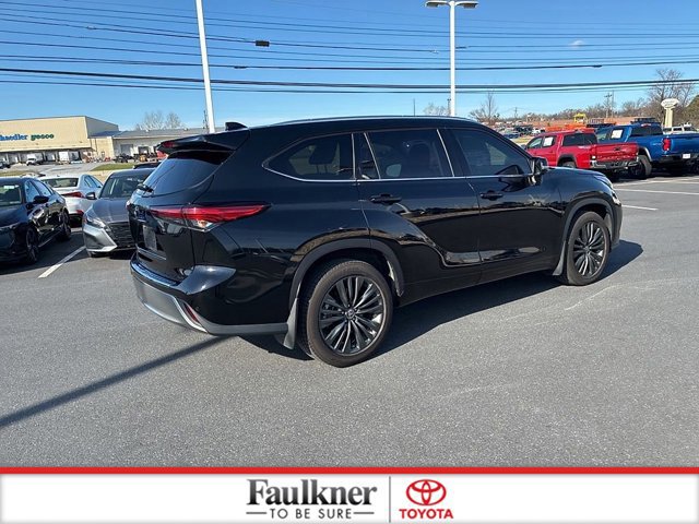 Certified 2021 Toyota Highlander Platinum image 7