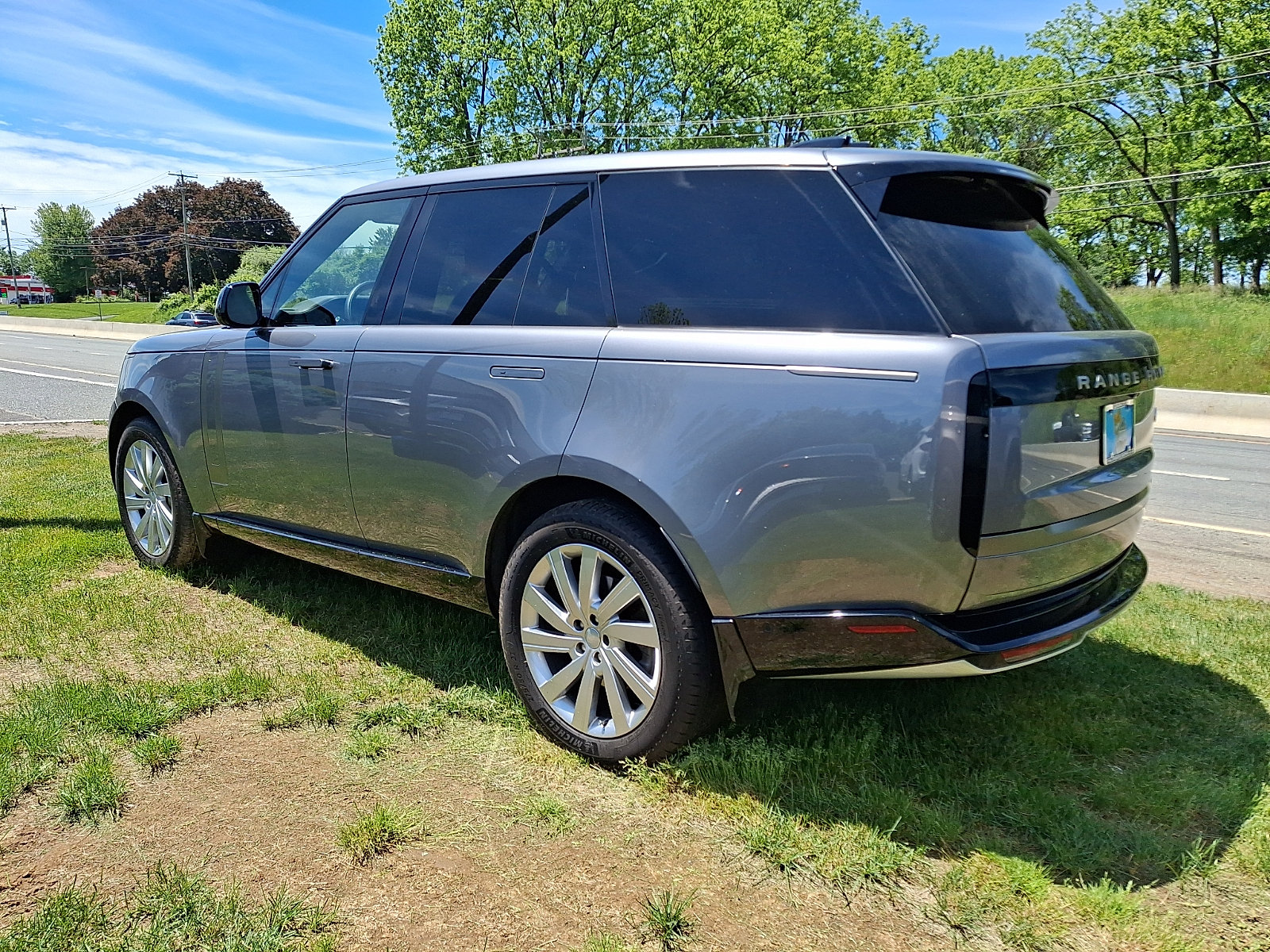 Used 2023 Land Rover Range Rover SE AWD/4WD image 4