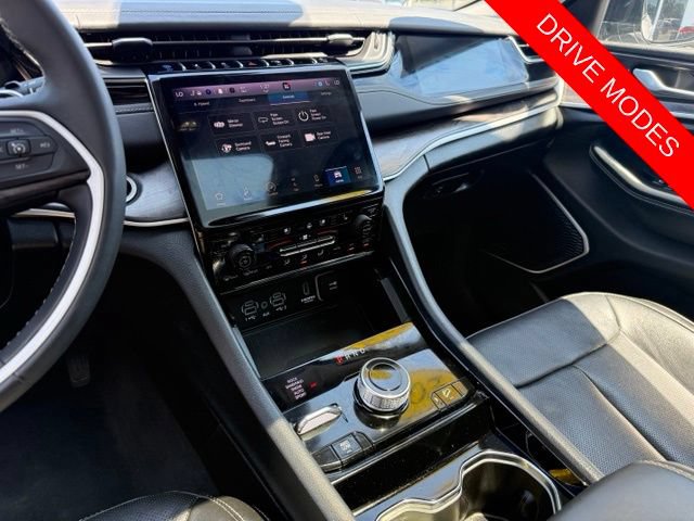 Used 2022 Jeep Grand Cherokee Limited 4xe w/ Luxury Tech Group II AWD/4WD image 37