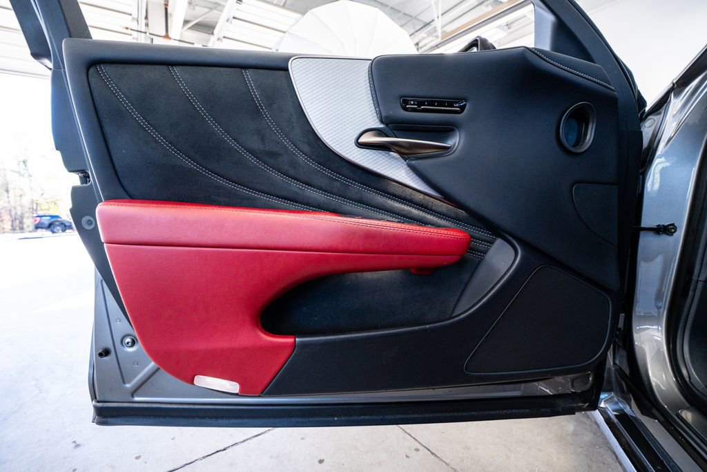 Used 2019 Lexus LS 500 F Sport AWD/4WD image 30