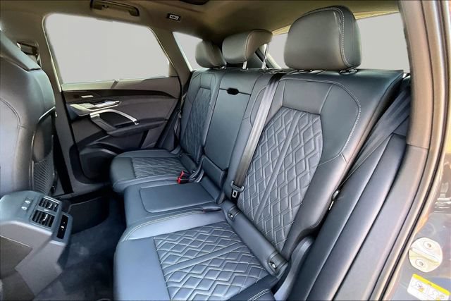 New 2026 Audi SQ5 Premium Plus AWD/4WD image 28