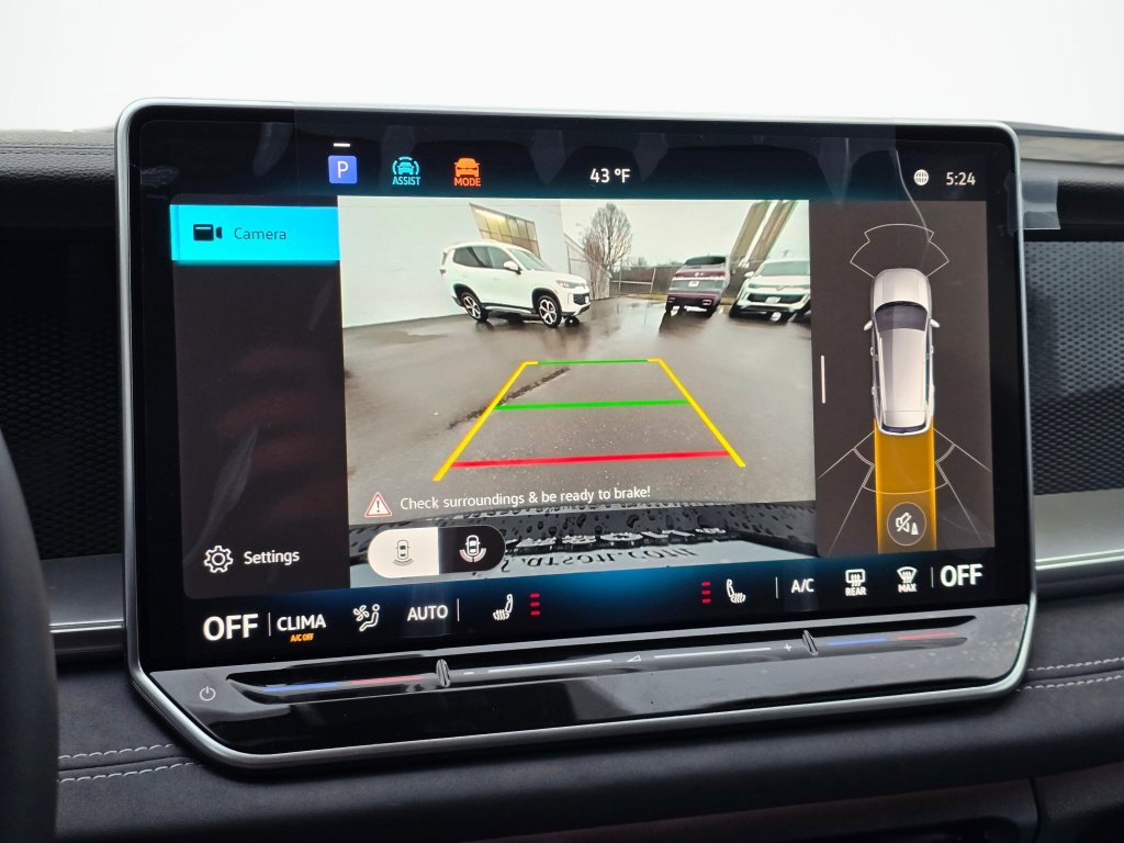 New 2026 Volkswagen Tiguan SE AWD/4WD image 24