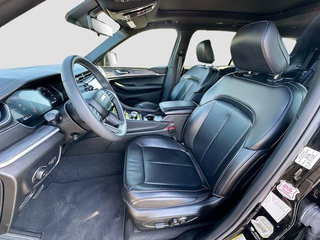 Used 2024 Jeep Grand Cherokee L Limited w/ Luxury Tech Group II image 21