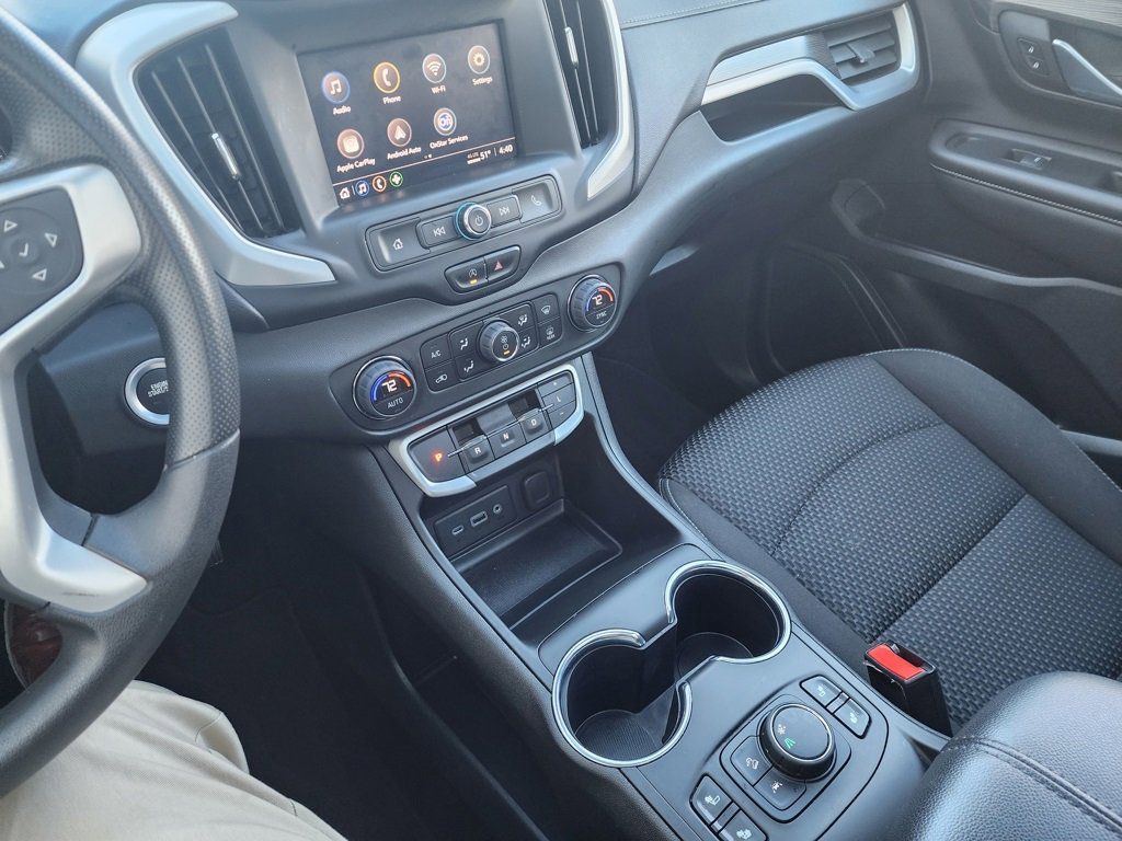 Used 2023 GMC Terrain SLE w/ Driver Convenience Package image 40