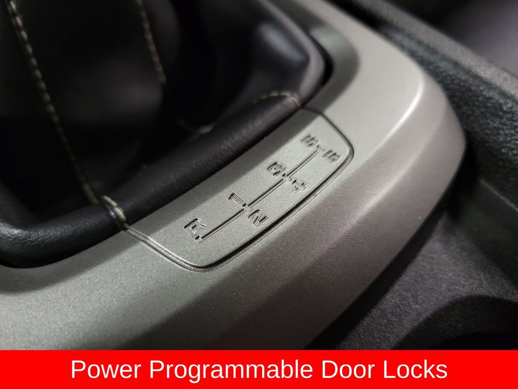Used 2013 Chevrolet Camaro LT RWD image 17