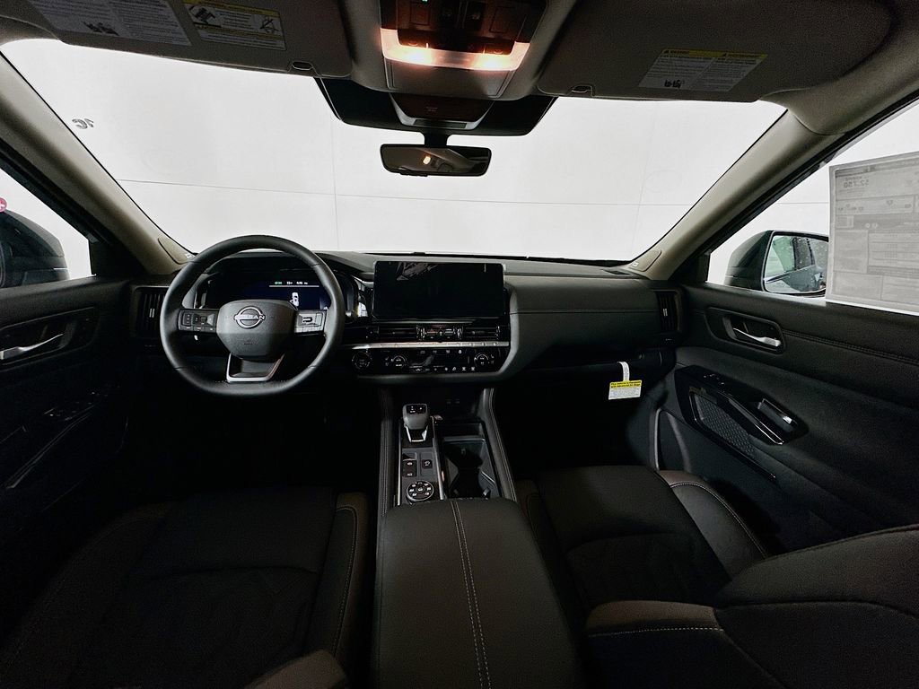 New 2026 Nissan Pathfinder Platinum AWD/4WD image 19