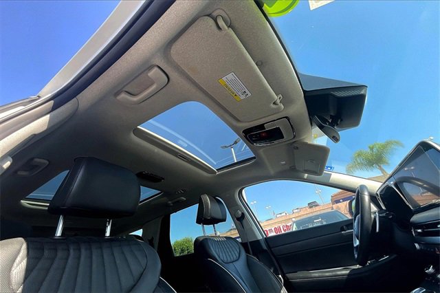 Used 2024 Hyundai Palisade Limited image 21