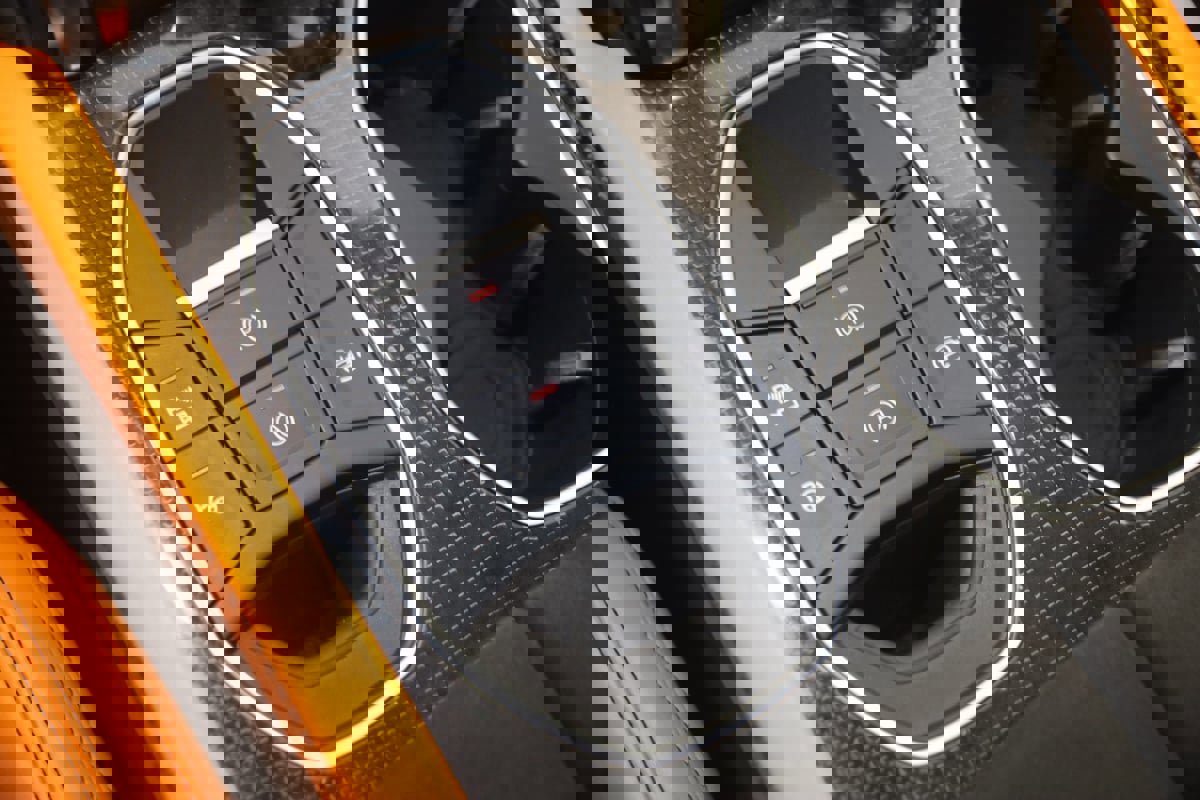 Used 2021 Lamborghini Urus image 46