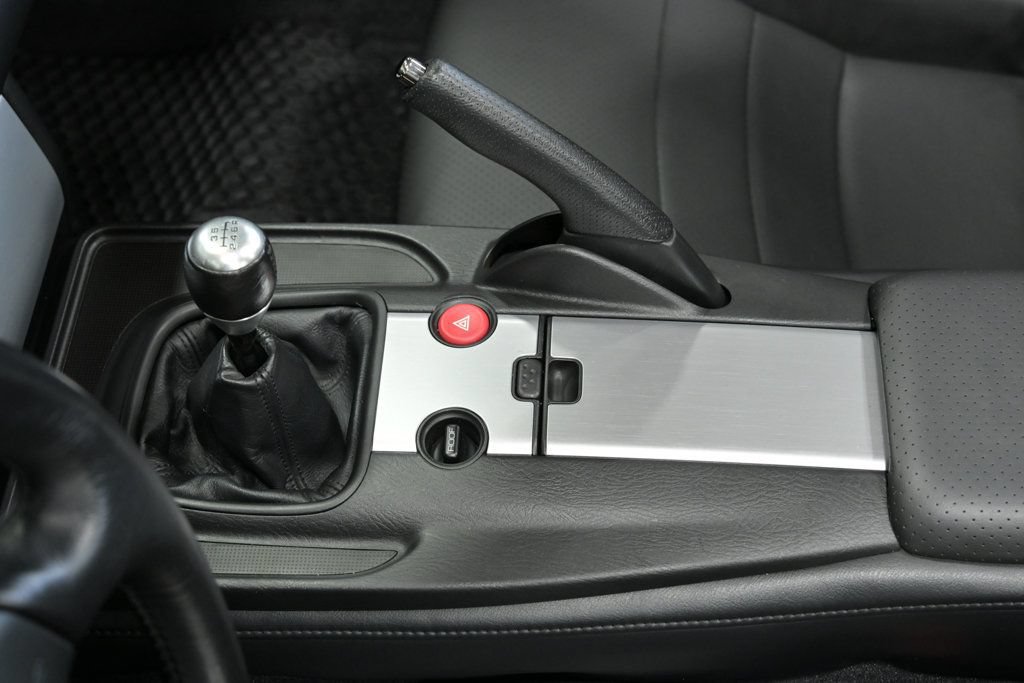 Used 2005 Honda S2000 image 33