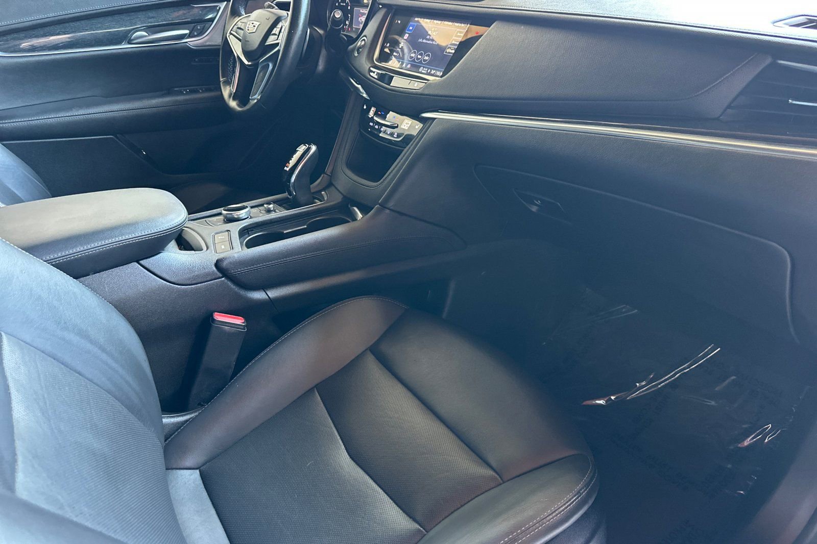 Certified 2023 Cadillac XT5 Premium Luxury FWD image 20