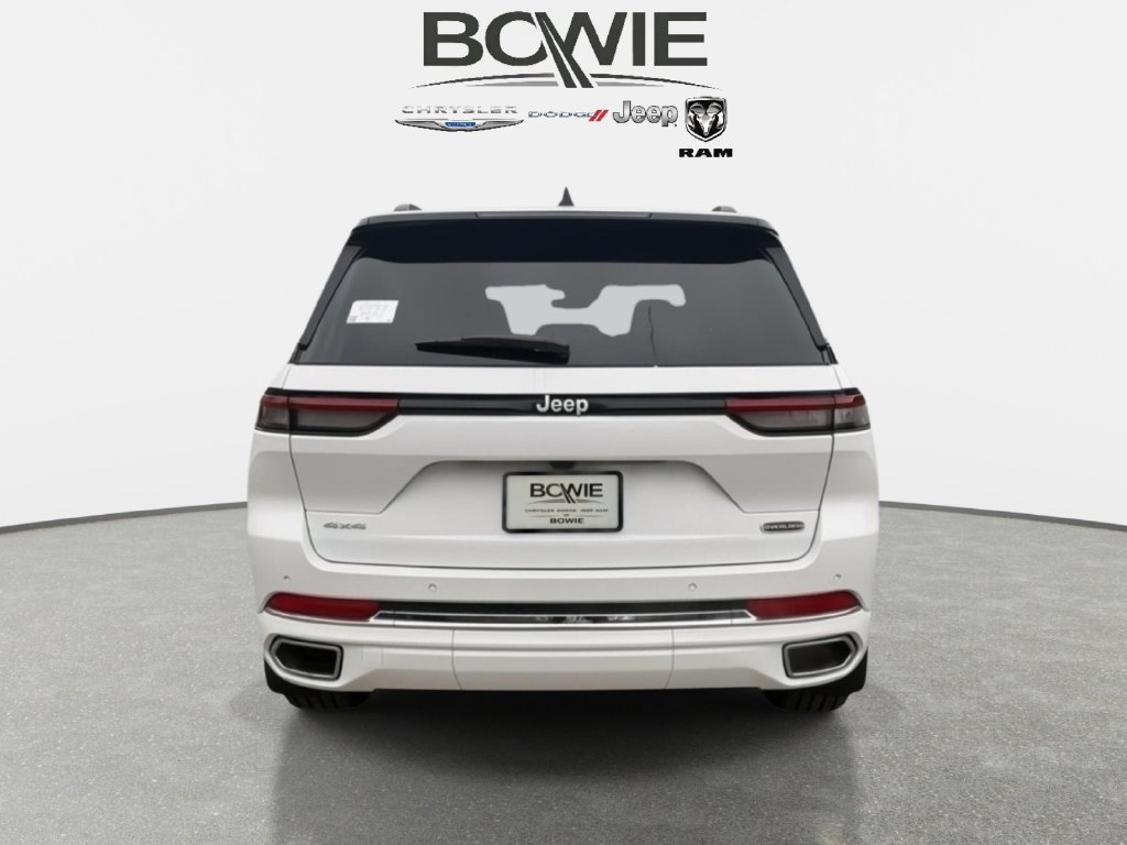 New 2025 Jeep Grand Cherokee Overland w/ MOPAR Finishing Package AWD/4WD image 5