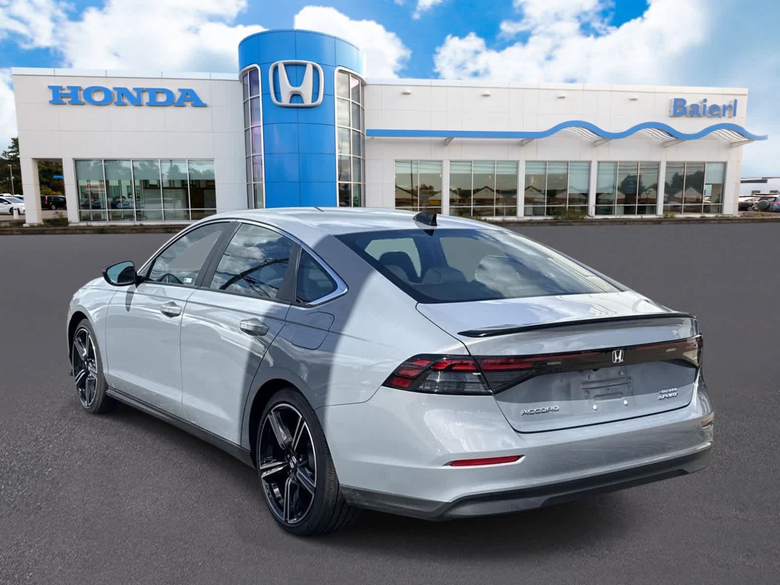 Used 2025 Honda Accord Sport image 3