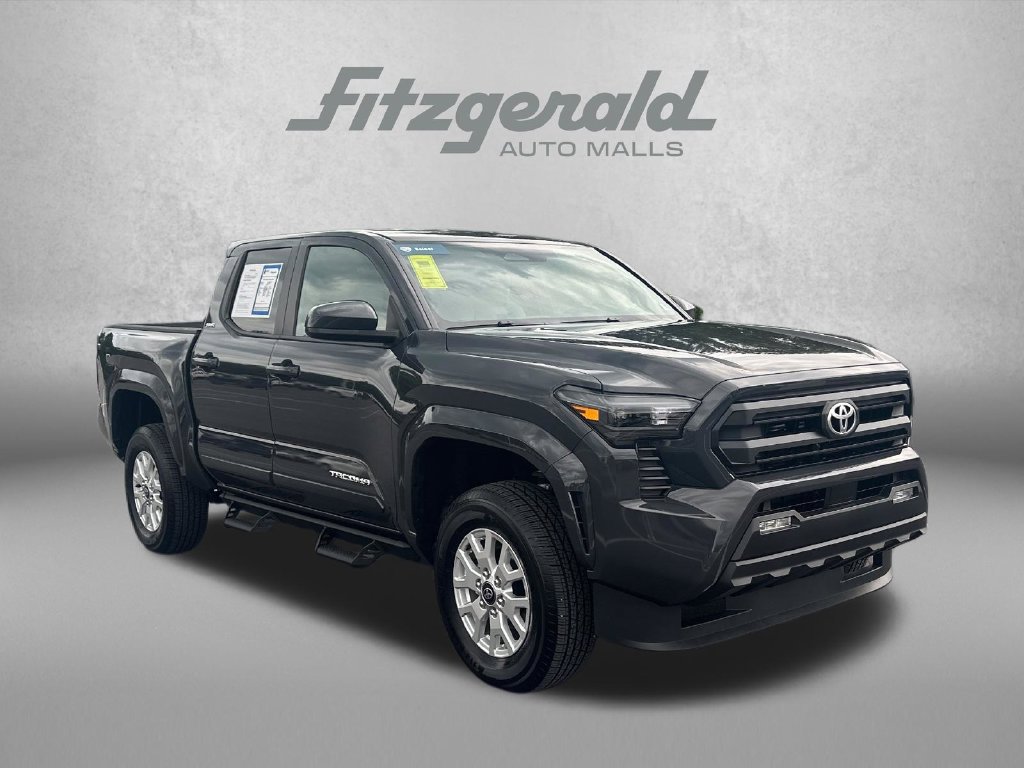 Used 2025 Toyota Tacoma SR5