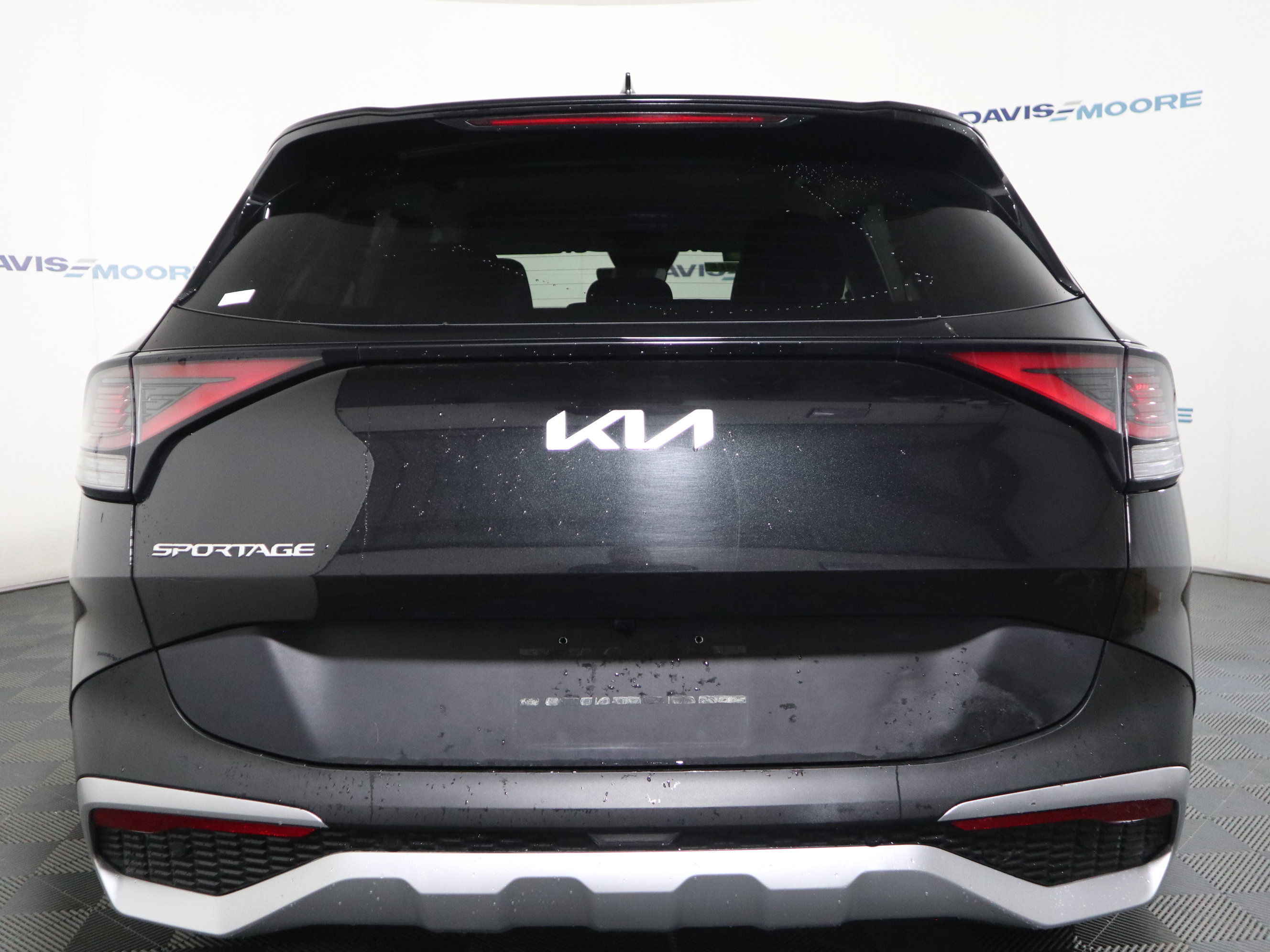 Used 2024 Kia Sportage LX image 7