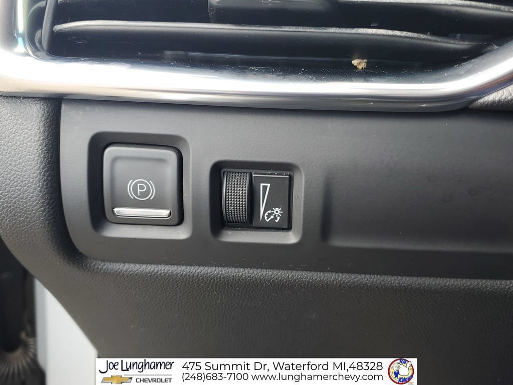 Certified 2019 Cadillac XT4 Premium Luxury FWD image 19