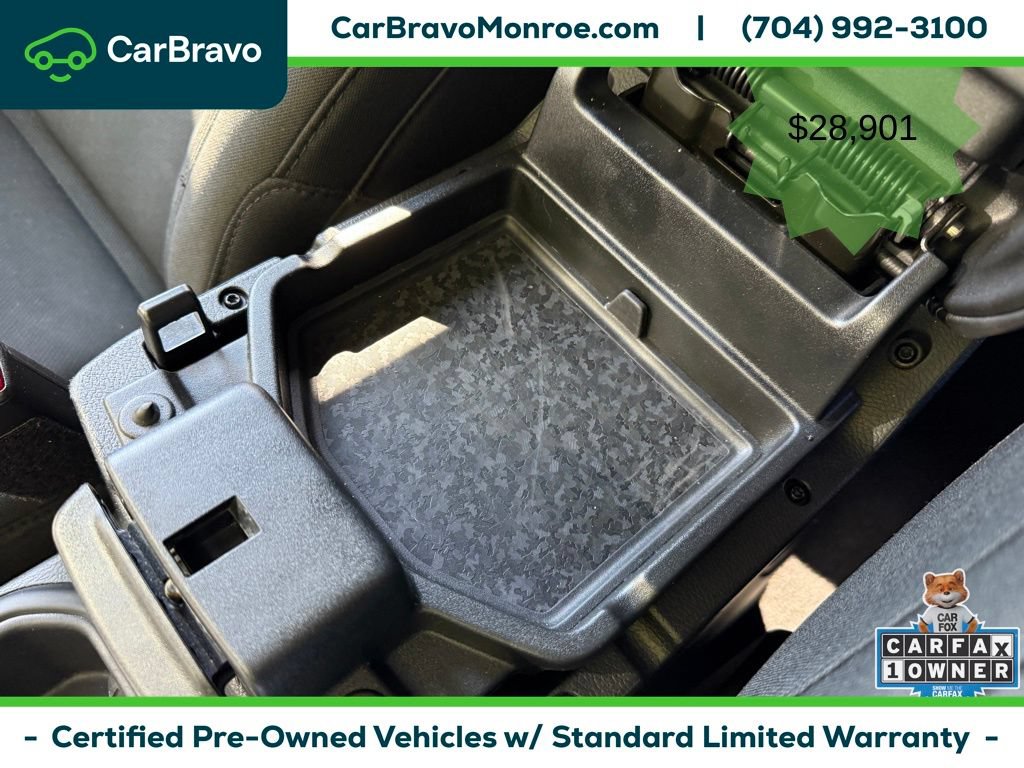 Used 2023 Jeep Wrangler Unlimited Sahara AWD/4WD image 39