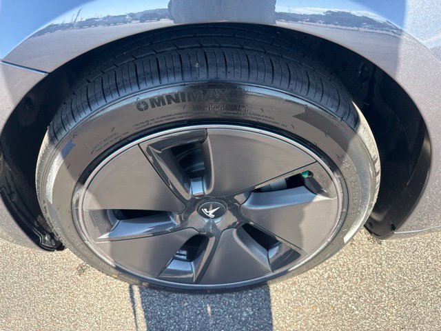 Used 2023 Tesla Model 3 Standard Range RWD image 12