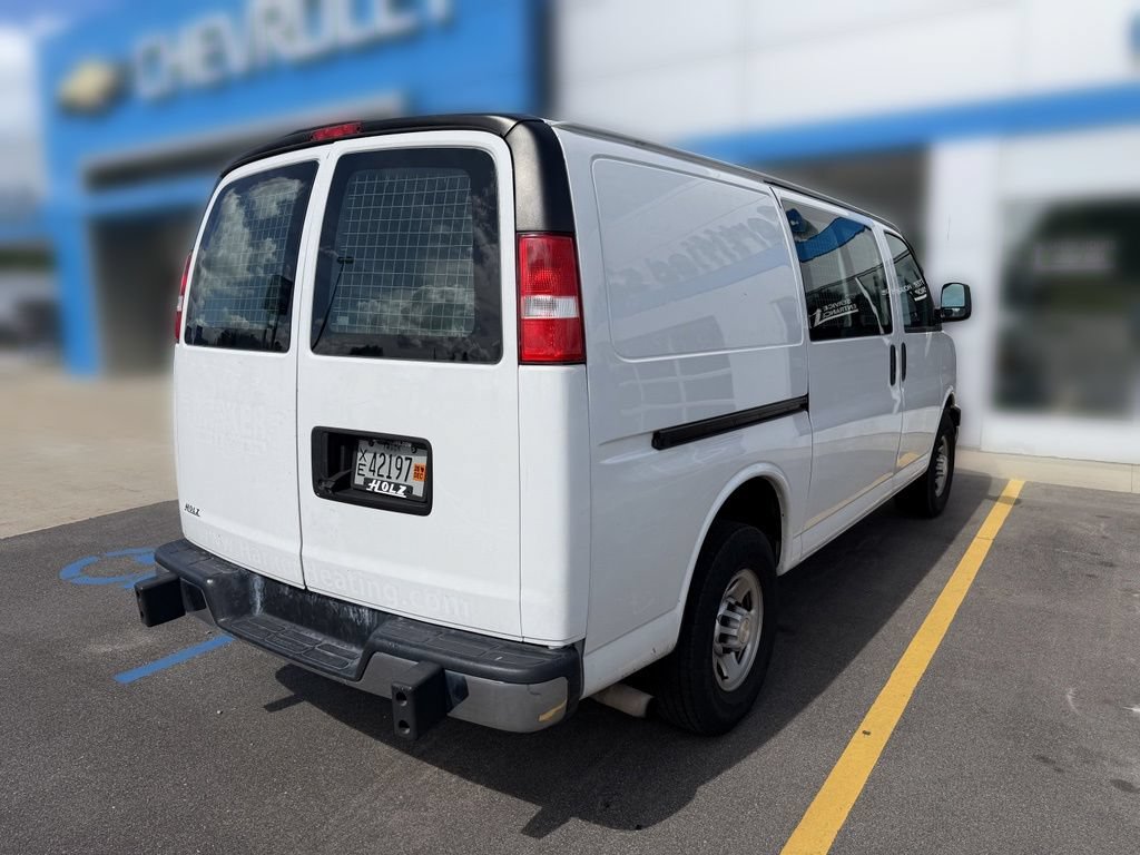 Used 2020 Chevrolet Express 2500 w/ Driver Convenience Package RWD image 6