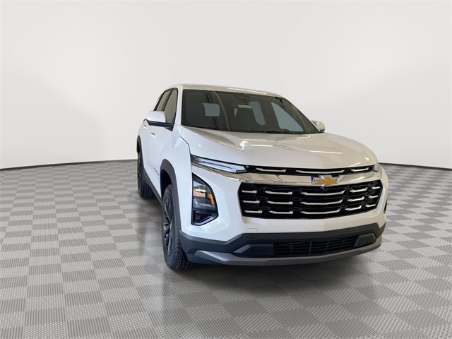 New 2026 Chevrolet Equinox LT w/ Convenience Package II image 3