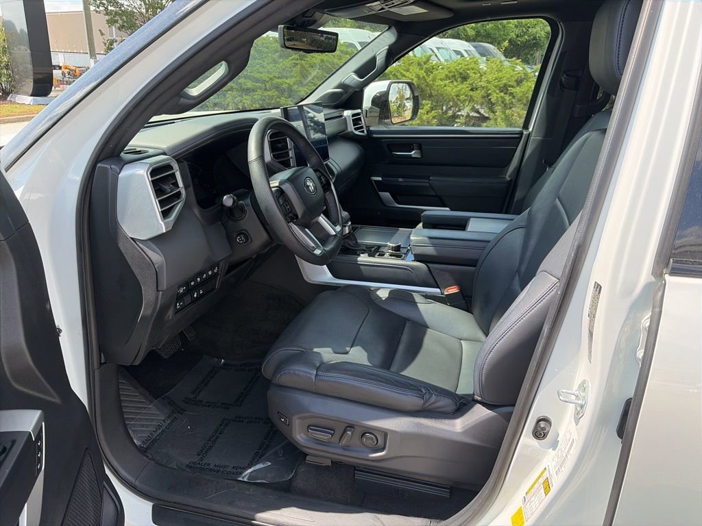 Used 2023 Toyota Sequoia Platinum image 8