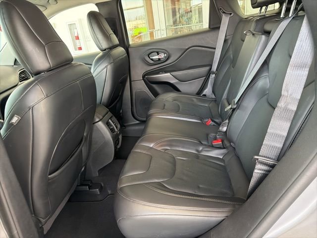 Used 2020 Jeep Cherokee Limited image 15