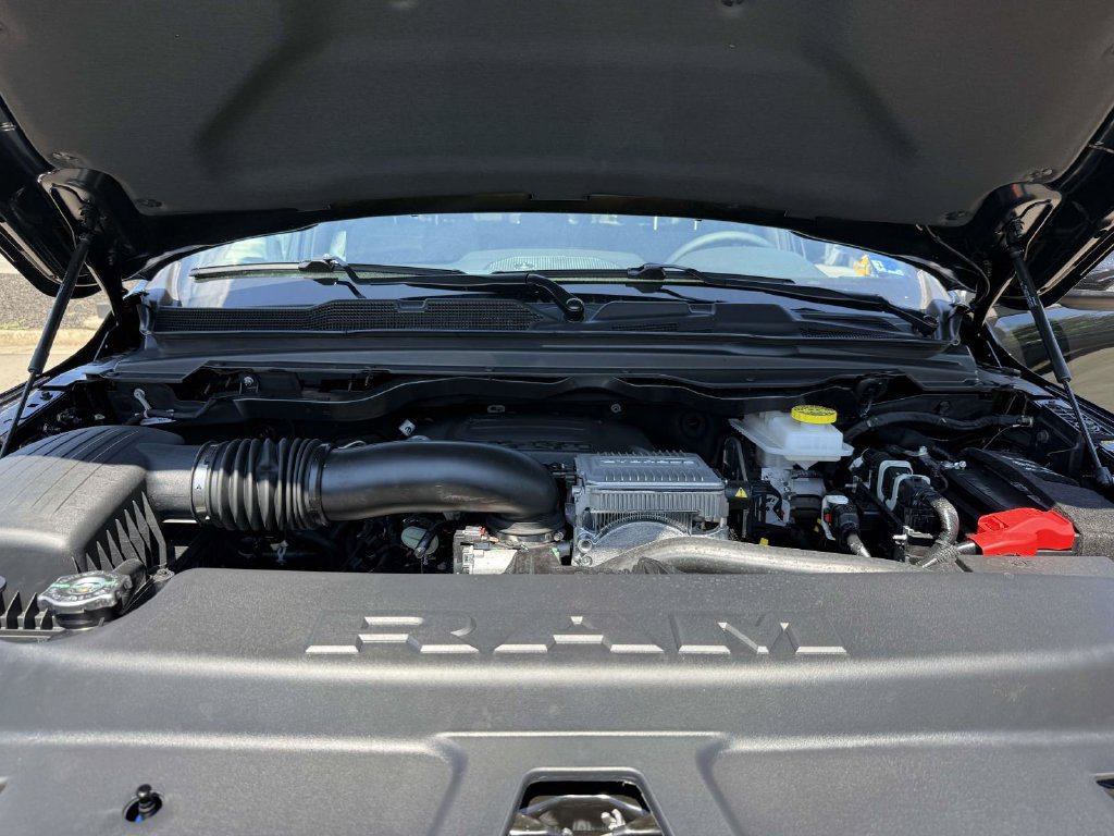 New 2026 RAM 1500 Big Horn AWD/4WD image 12