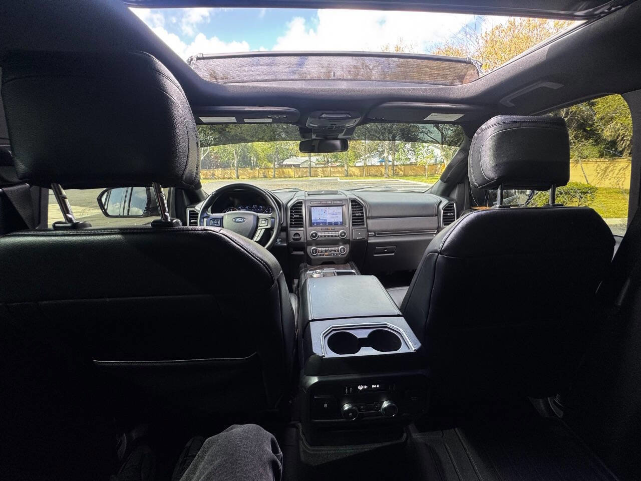 Used 2020 Ford Expedition Limited image 14