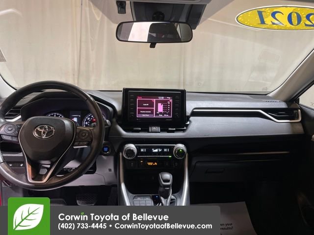 Used 2021 Toyota RAV4 XLE image 12
