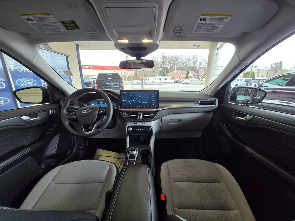 Used 2023 Ford Escape Active w/ Tech Pack #2 AWD/4WD image 24