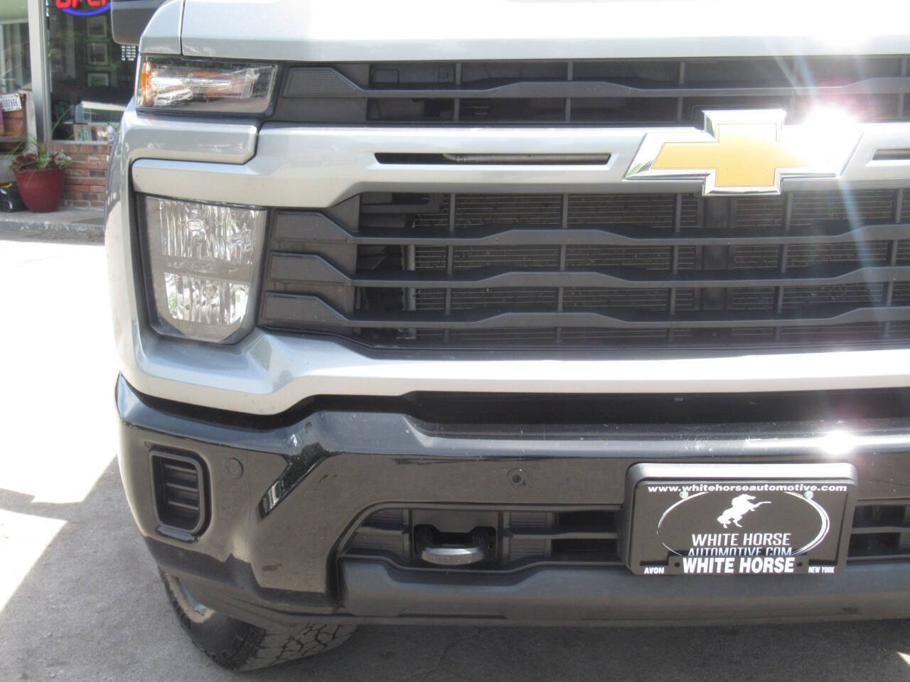 Used 2025 Chevrolet Silverado 2500 Custom w/ Custom Value Package AWD/4WD image 3