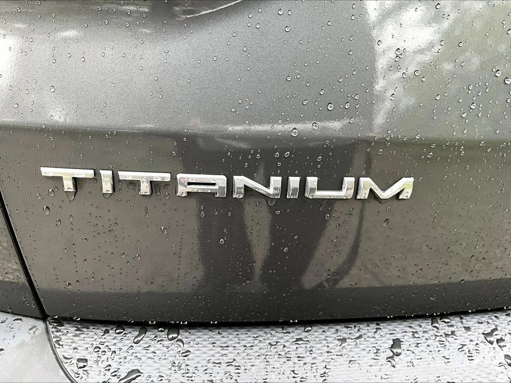 Used 2022 Ford Escape Titanium AWD/4WD image 28