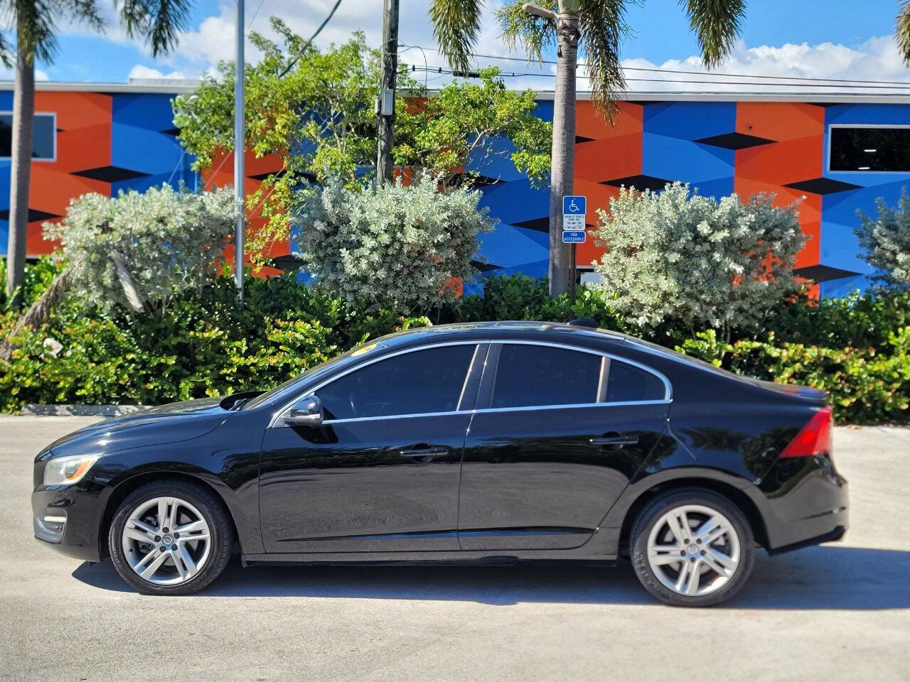 Used 2015 Volvo S60 T5 Platinum image 9