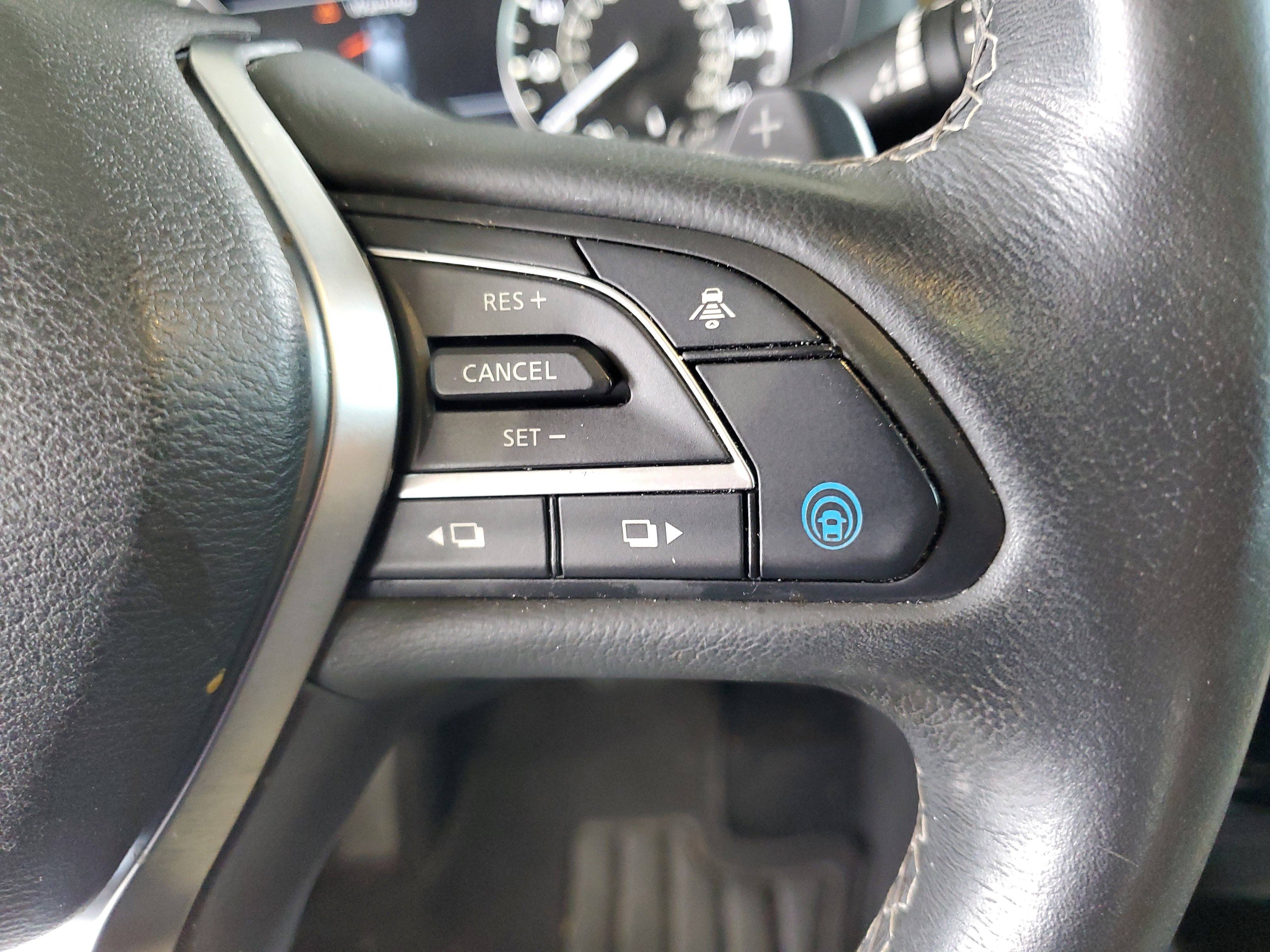 Used 2021 INFINITI QX50 Luxe w/ Cargo Package AWD/4WD image 25