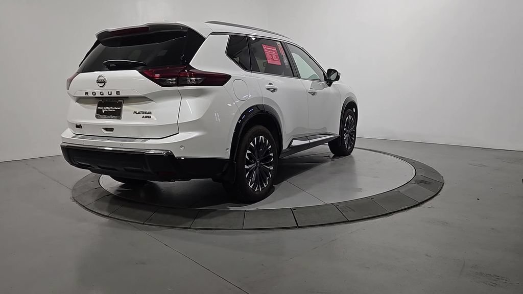 Certified 2024 Nissan Rogue Platinum AWD/4WD image 6