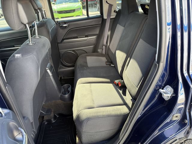 Used 2016 Jeep Patriot Sport w/ Power Value Group AWD/4WD image 22