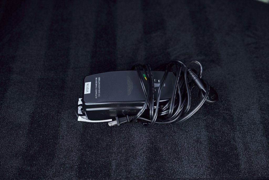 Used 2025 Aston Martin DBX 707 image 20