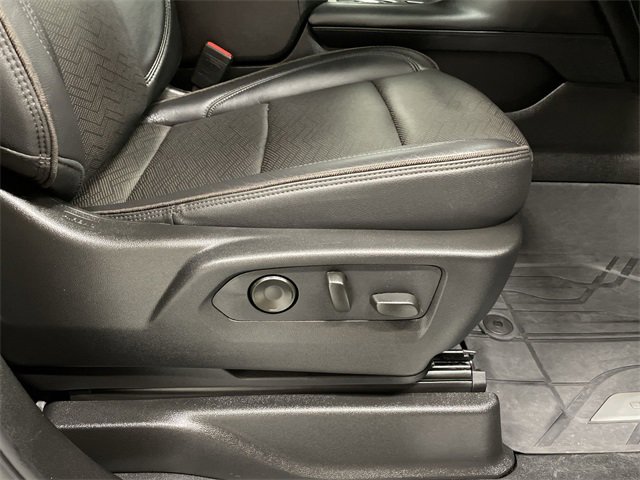 Certified 2024 Chevrolet Tahoe High Country w/ Premium Package image 21