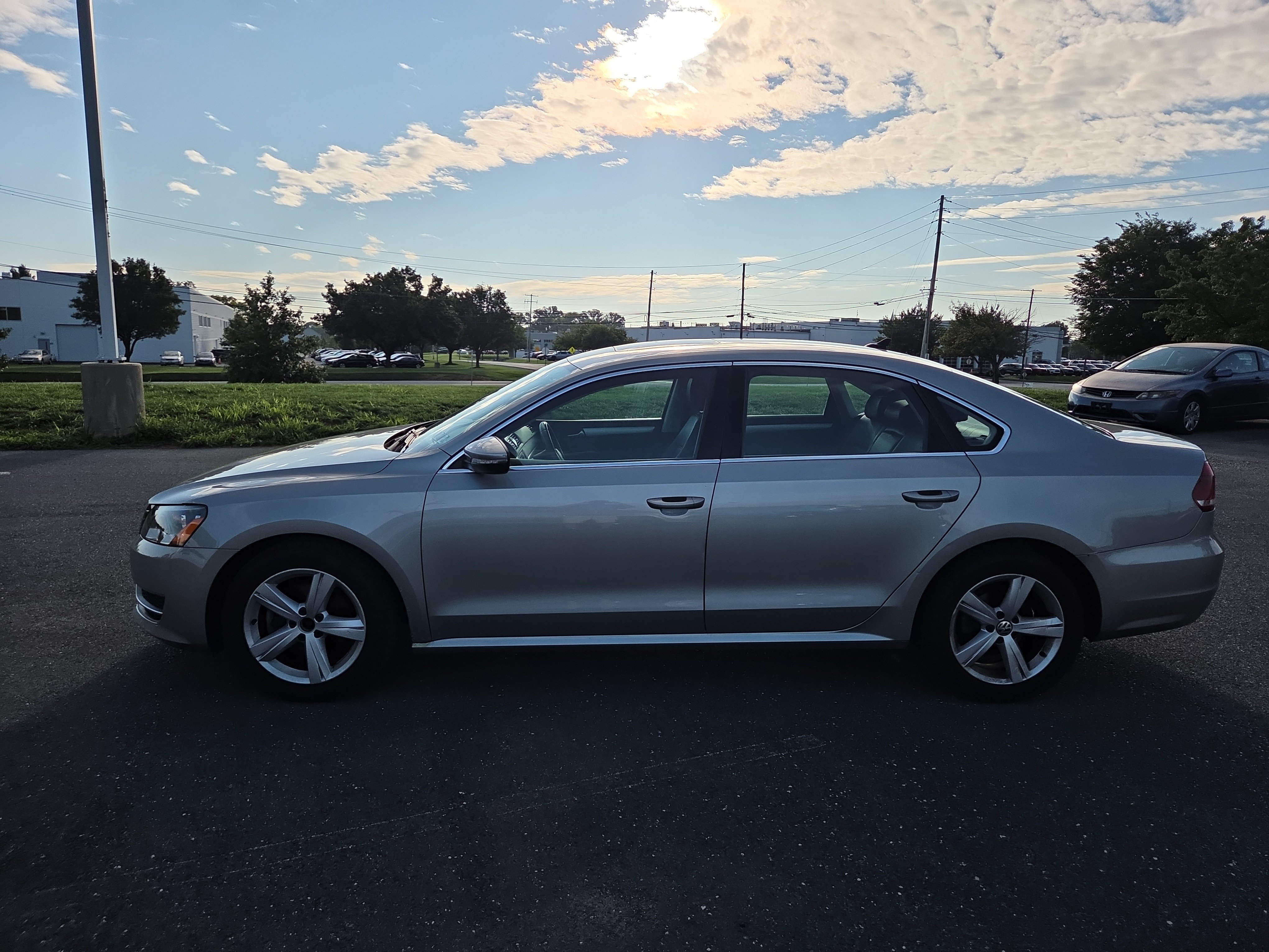 Used 2012 Volkswagen Passat 2.5 SE FWD image 10