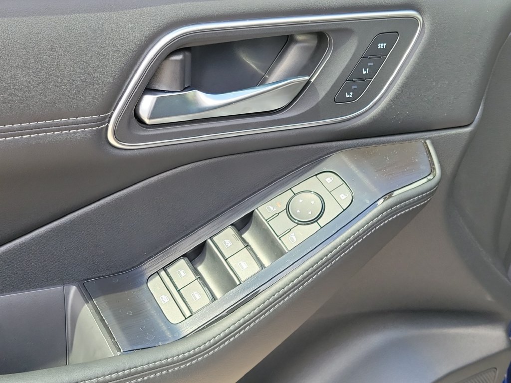 New 2026 Nissan Rogue Platinum AWD/4WD image 27