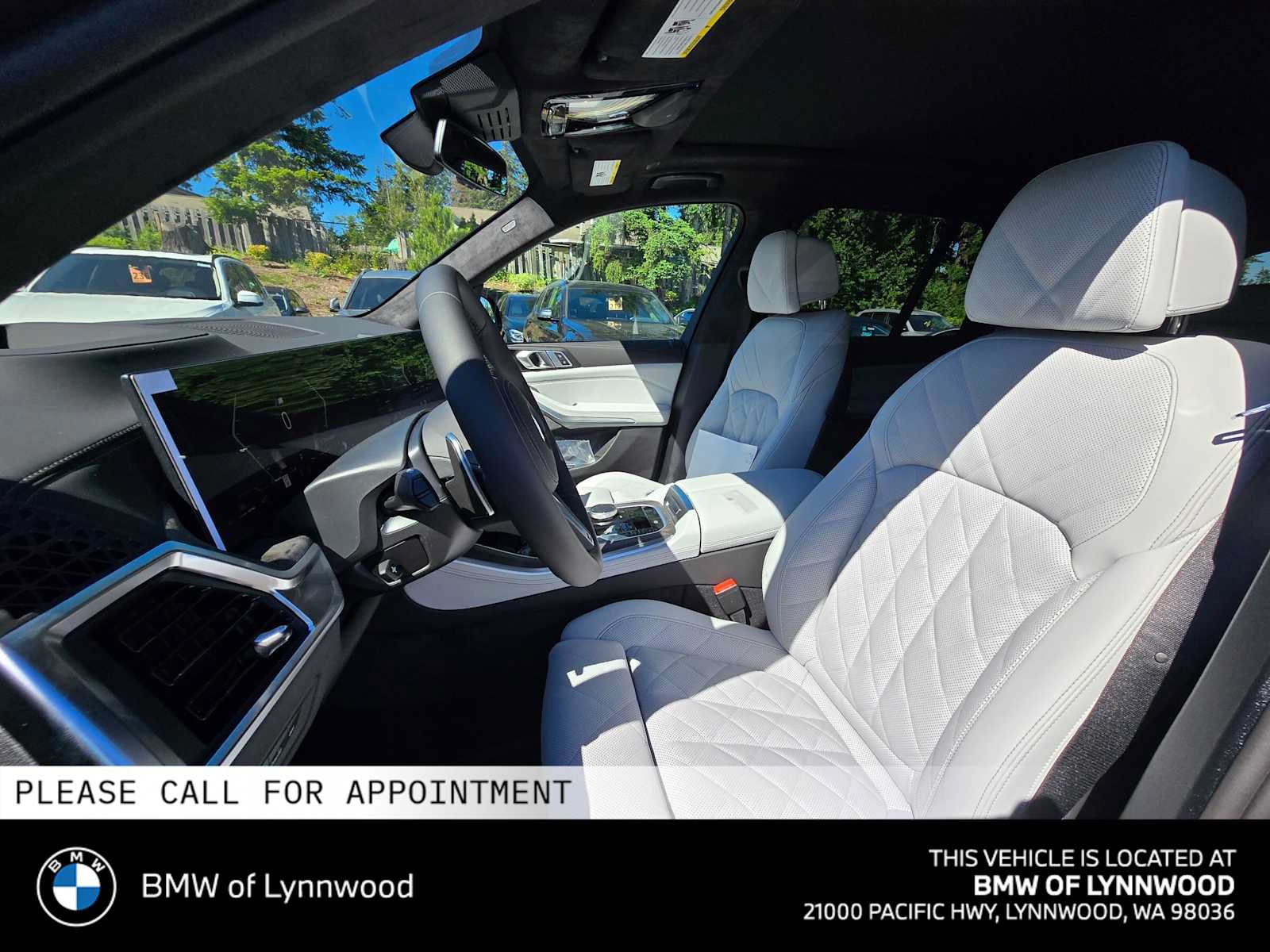 New 2026 BMW X5 xDrive40i w/ M Sport Package AWD/4WD image 21