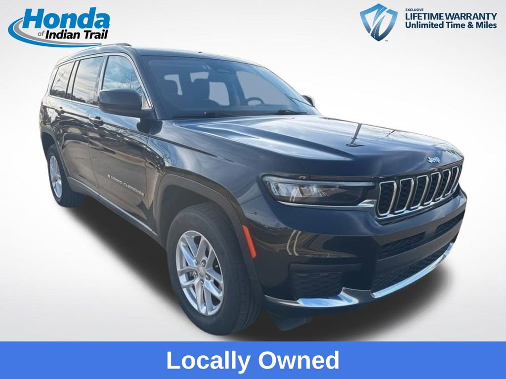 Used 2023 Jeep Grand Cherokee L Laredo image 3