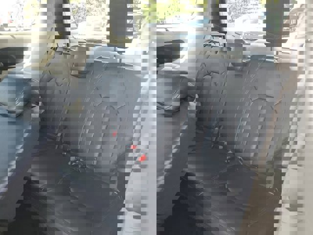 Used 2018 Chrysler Pacifica Touring-L w/ Tire & Wheel Group image 19