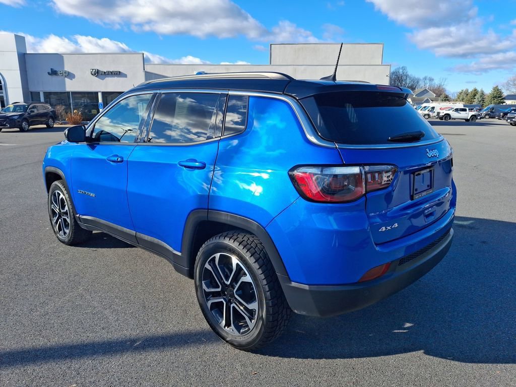 Used 2024 Jeep Compass Limited w/ Sun and Sound Group image 5