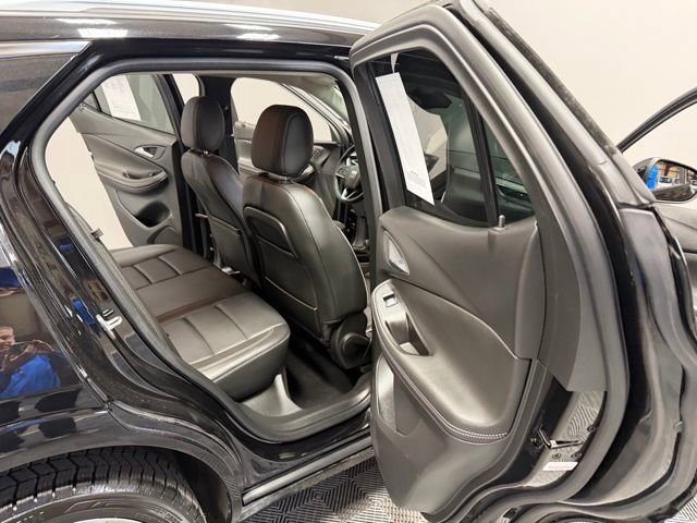 Used 2024 Buick Encore GX Avenir w/ Avenir Convenience Package image 23