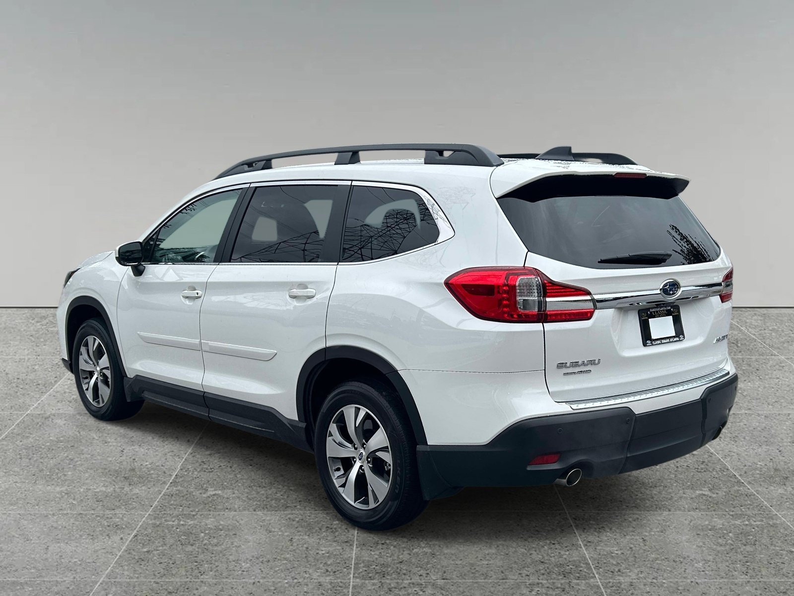 Used 2022 Subaru Ascent Premium w/ Convenience Package AWD/4WD image 3