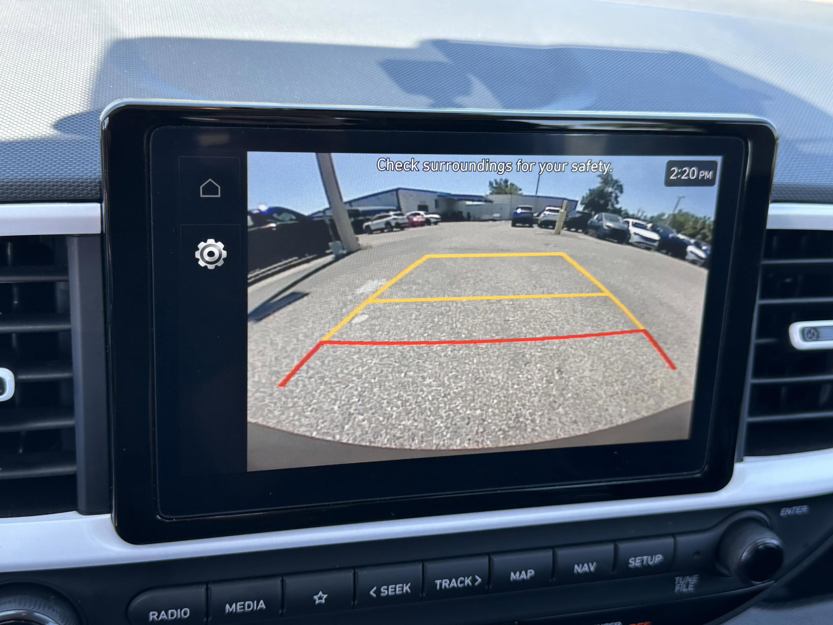 Certified 2024 Hyundai Venue Limited FWD image 26