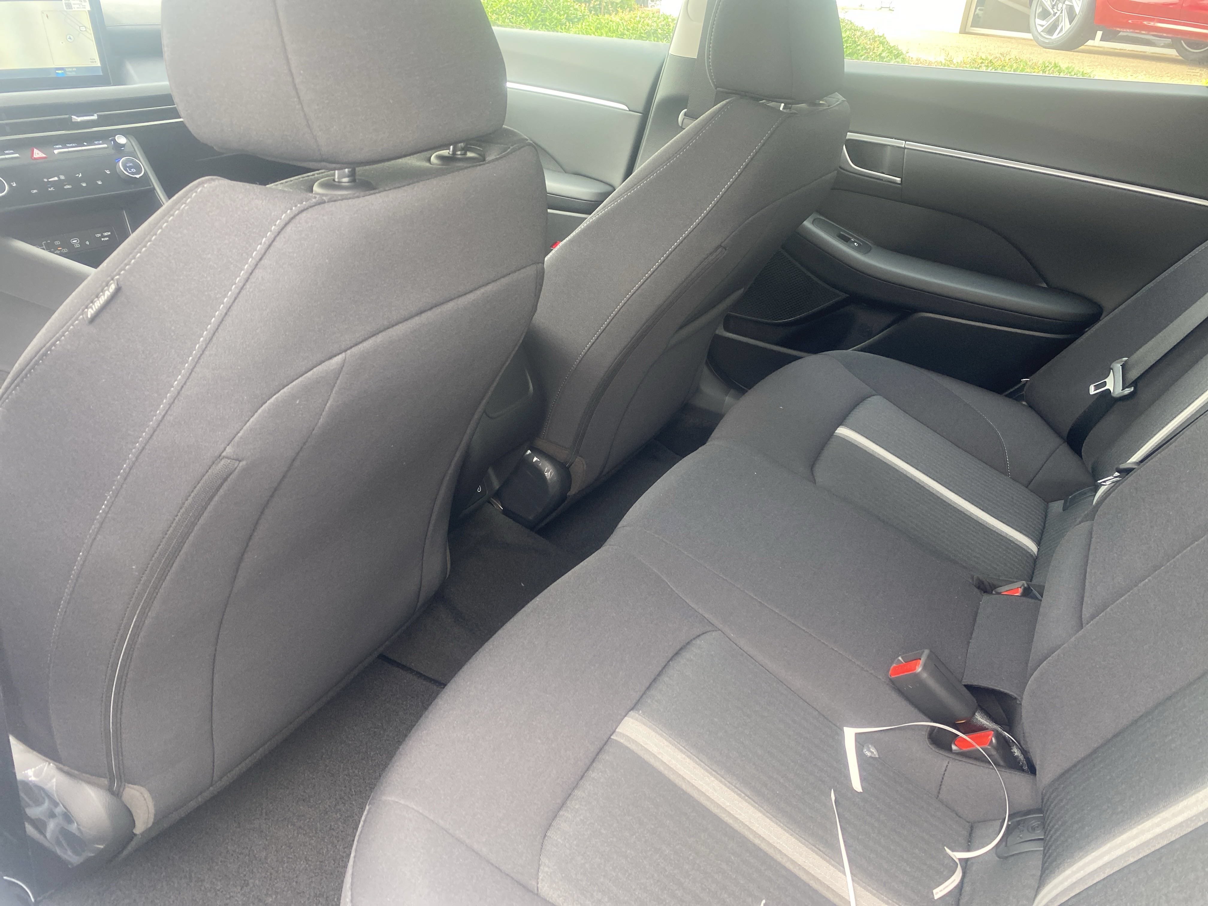 Certified 2025 Hyundai Sonata SEL FWD image 13